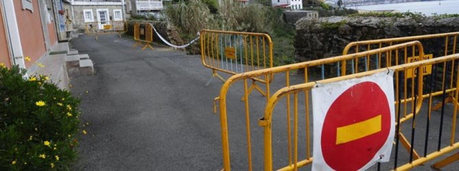 El tramo de la carretera de San Felipe afectado hace diez días por desprendimientos continúa sin arreglar