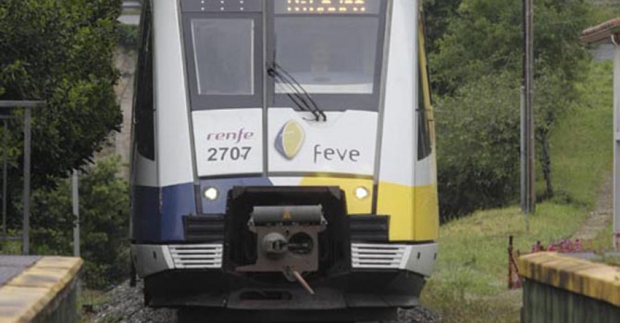 Un joven de 25 años murió  ayer arrollado por un tren  de mercancías en Ortigueira