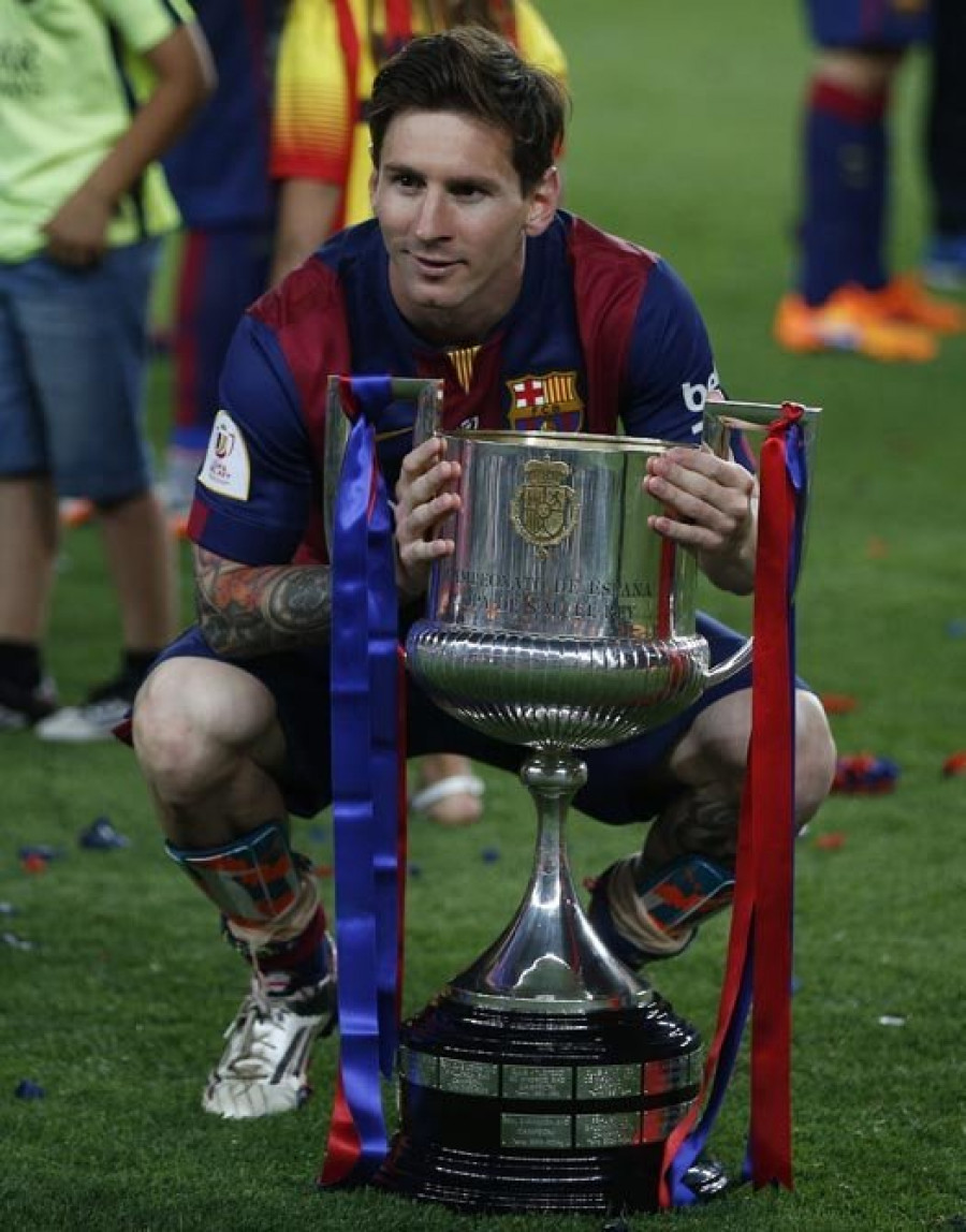 La prensa nacional se rinde a la genialidad de Messi