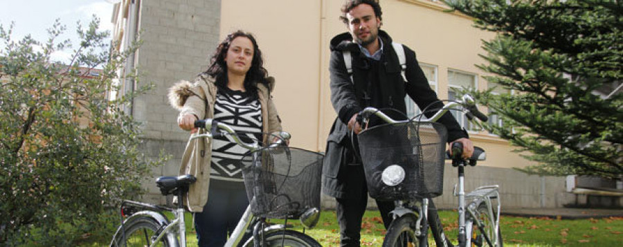 La UDC fomenta el uso de la bicicleta entre sus miembros