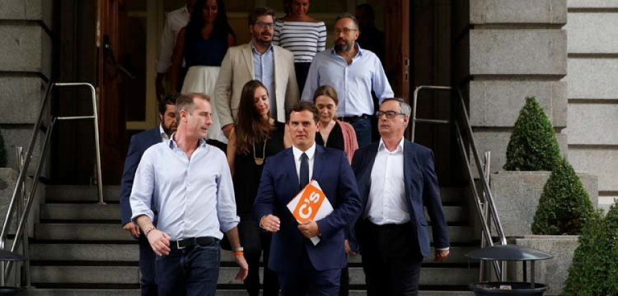 Rivera se abre a apoyar a Rajoy si acepta seis condiciones