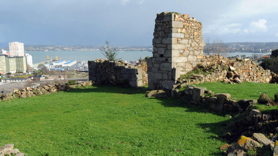 Eirís denuncia la Torre de Valparaíso como foco de basura y excrementos