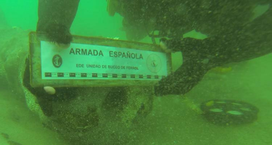 Buceadores de la Estación Naval de 
A Graña localizan restos de un posible buque del siglo XVIII