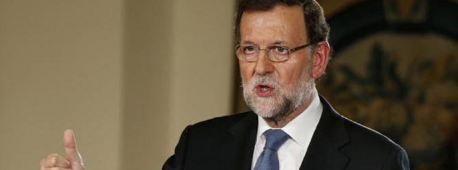 Rajoy no cierra la puerta a rebajar en el futuro el IVA cultural