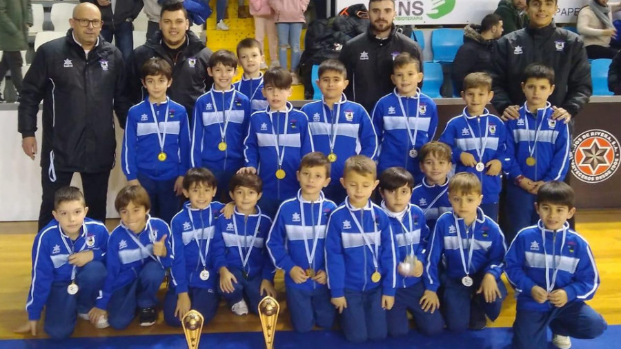 O Parrulo busca el título en Lugo con cinco grupos