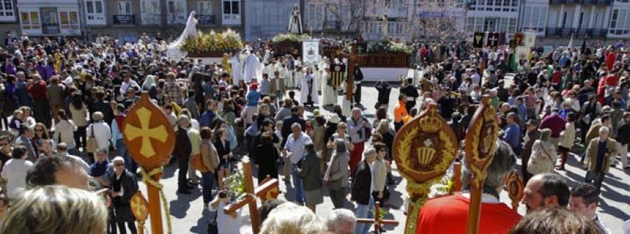 Ferrol despide la Semana Santa y celebra hoy la romería de Chamorro