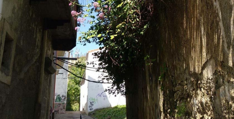 El PP denuncia el abandono de Ferrol Vello tras el paso del “Barrio a barrio”
