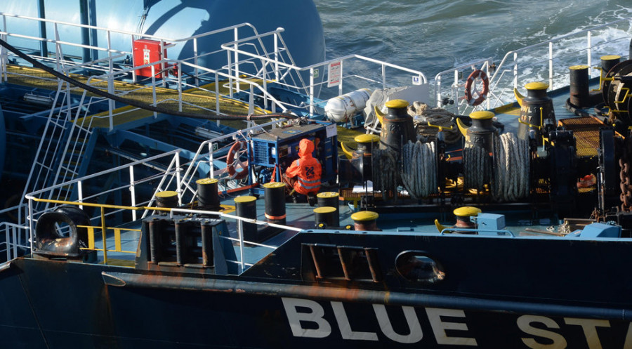 SMIT aprovechará las mareas vivas del día 14 para rescatar el “Blue Star”
