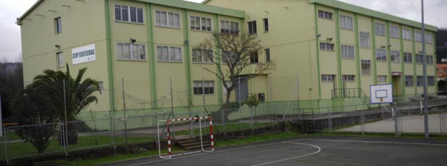FENE-La ANPA del Centieiras pide una pista cubierta