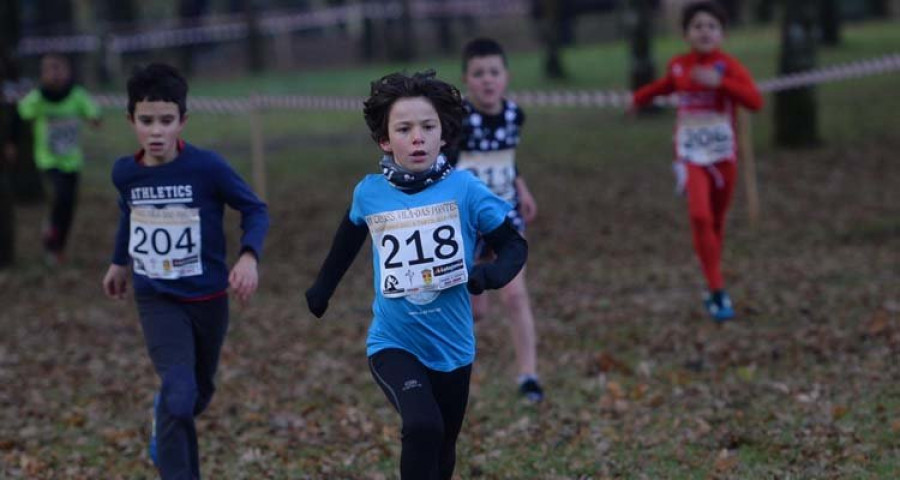 Mayobre y Osorio ganan al frío en el cross pontés