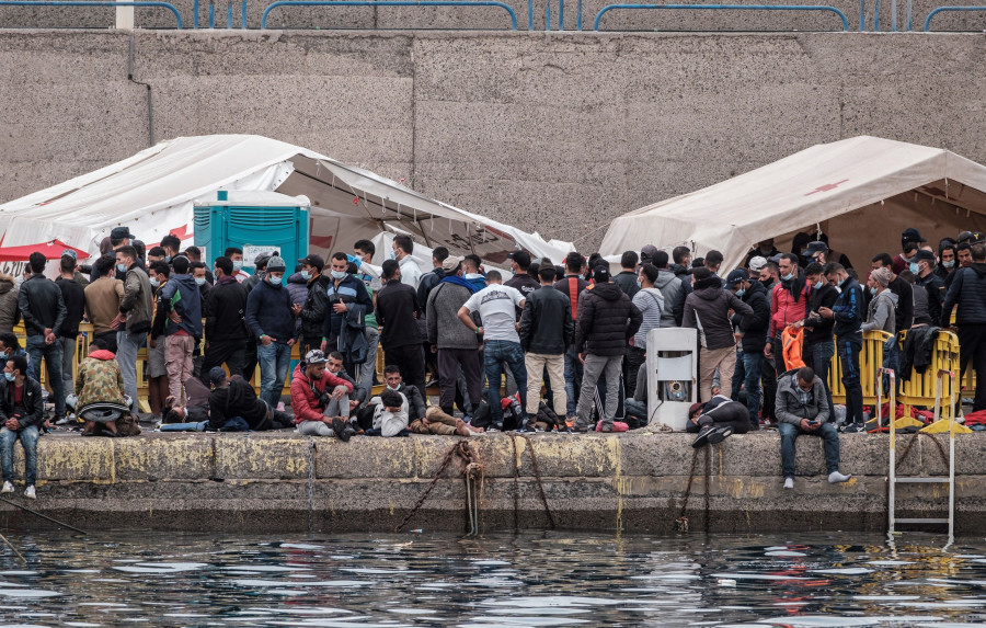 Acnur y la OIM ayudarán a gestionar la crisis migratoria de Canarias