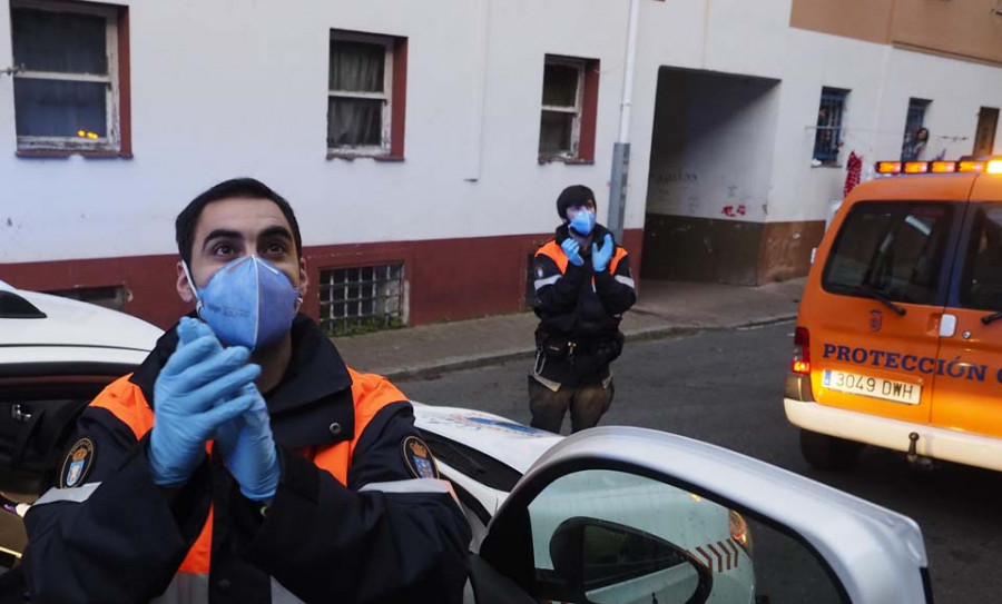 Sesenta voluntarios de Protección Civil, entregados a la lucha contra el coronavirus