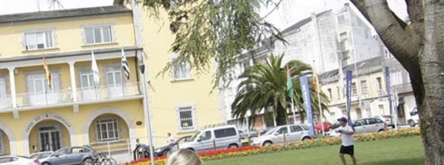 AS PONTES-La renovación de la plaza del Hospital dará comienzo el próximo lunes 27