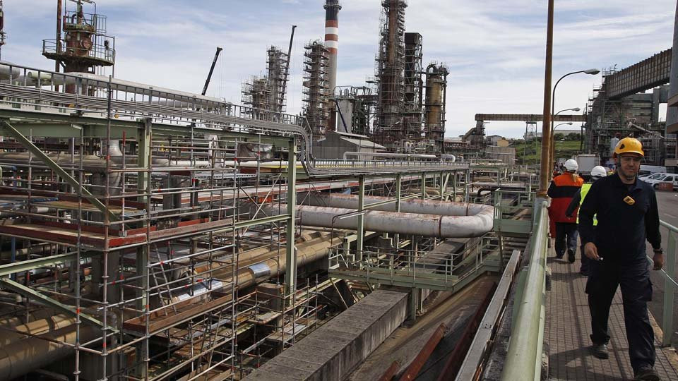 La refinería de A Coruña recibirá 64 millones para medidas de sostenibilidad