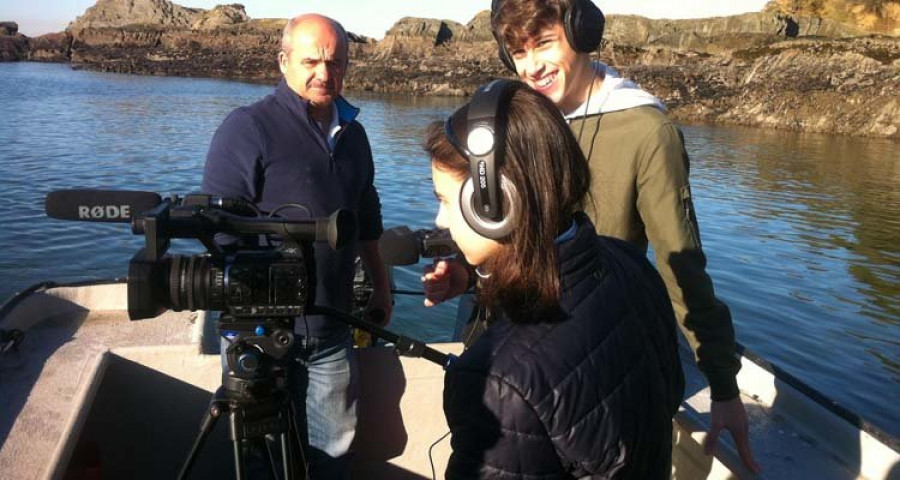 Los tres cortos del programa “Vidas Mariñeiras” llegan hoy hasta A Coruña