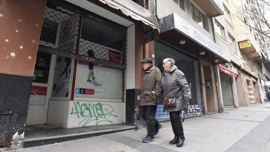 La Federación de Comercio avisa de que los barrios periféricos se quedarán sin tiendas