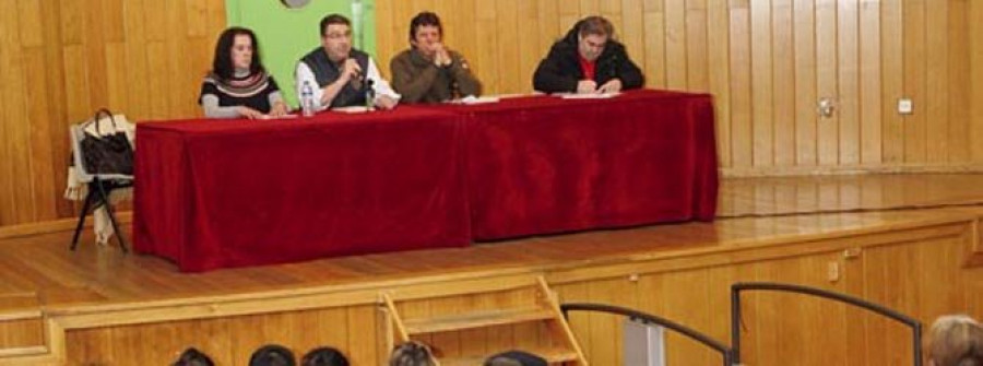 Miembros de Podemos se muestran críticos con la asamblea del día 12