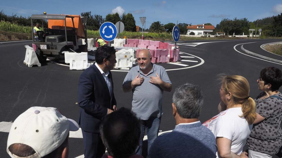 Concluye la primera fase de obras en la carretera de Ares a Chanteiro