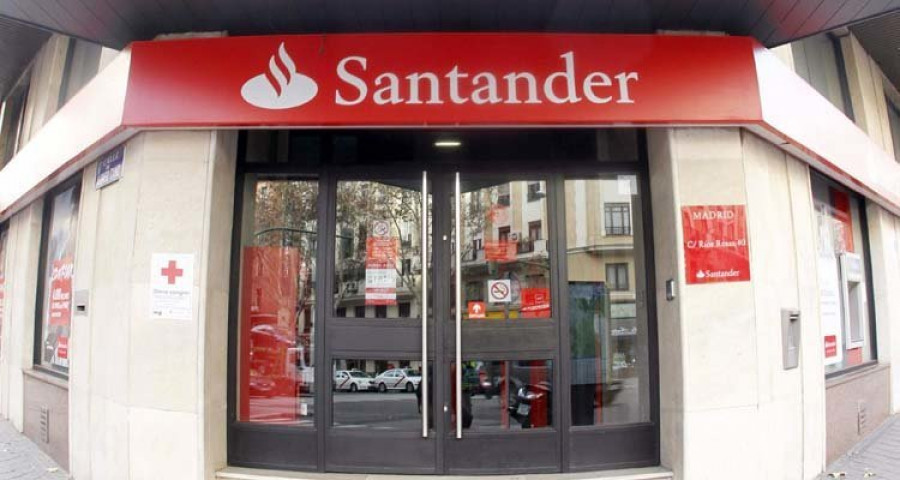 El Santander convoca a los sindicatos para abordar la reestructuración