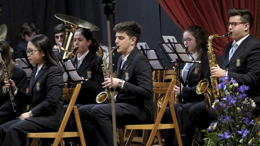 O Pazo da Cultura acoge hoy el Encontro de Bandas de Música del Padroado naronés