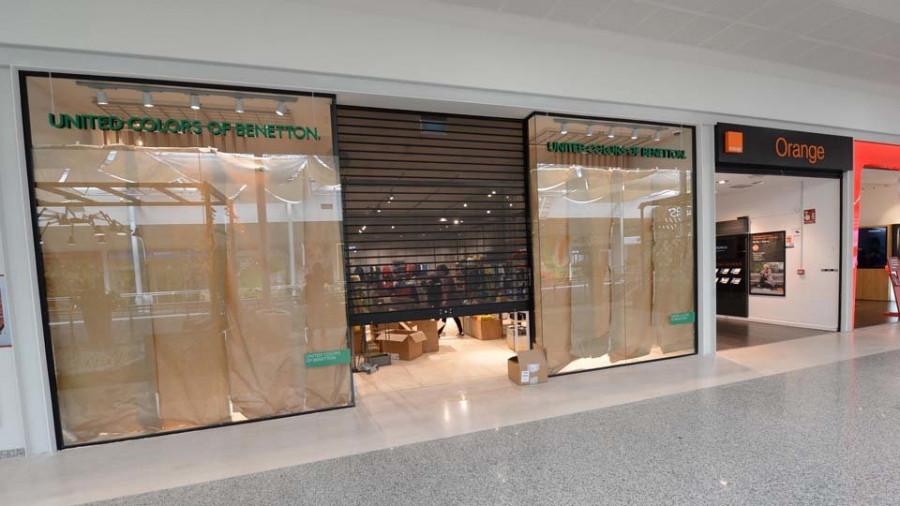 La firma de moda infantil Benetton llega hoy al centro comercial Odeón