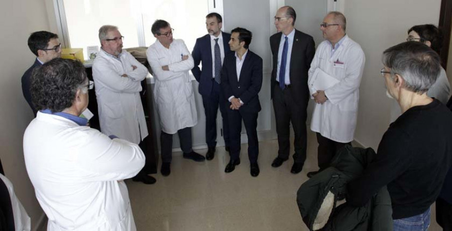 Almuiña y Rey Varela visitan la nueva unidad de salud mental