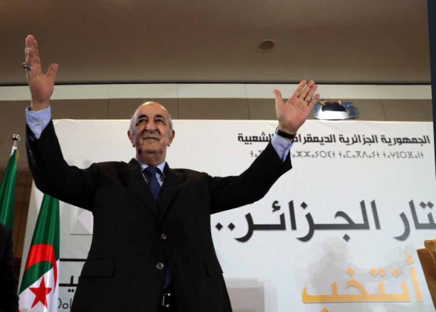 El presidente de Argelia disuelve el Parlamento y anuncia elecciones parlamentarias anticipadas