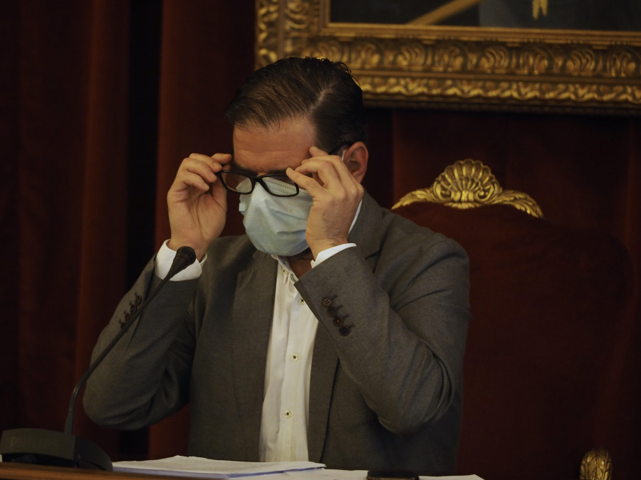 La oposición critica “inacción política” a tres meses de mitad del mandato