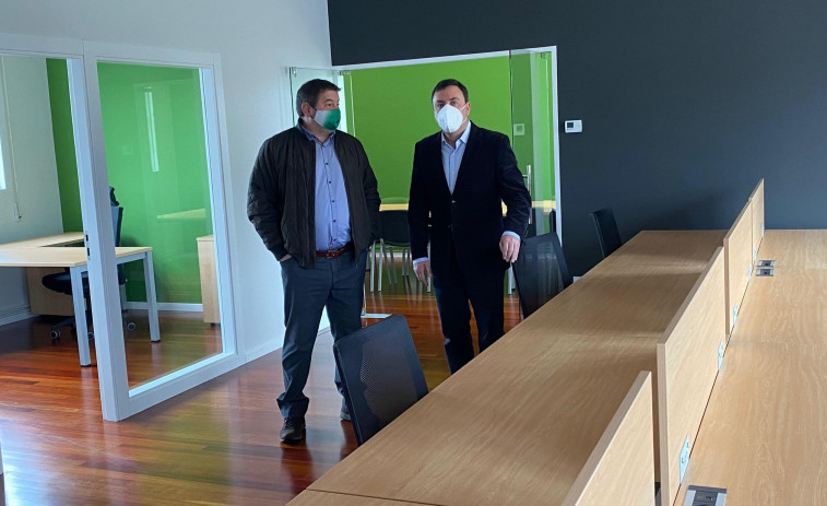 A Capela habilita un coworking en el antiguo centro de salud de As Neves