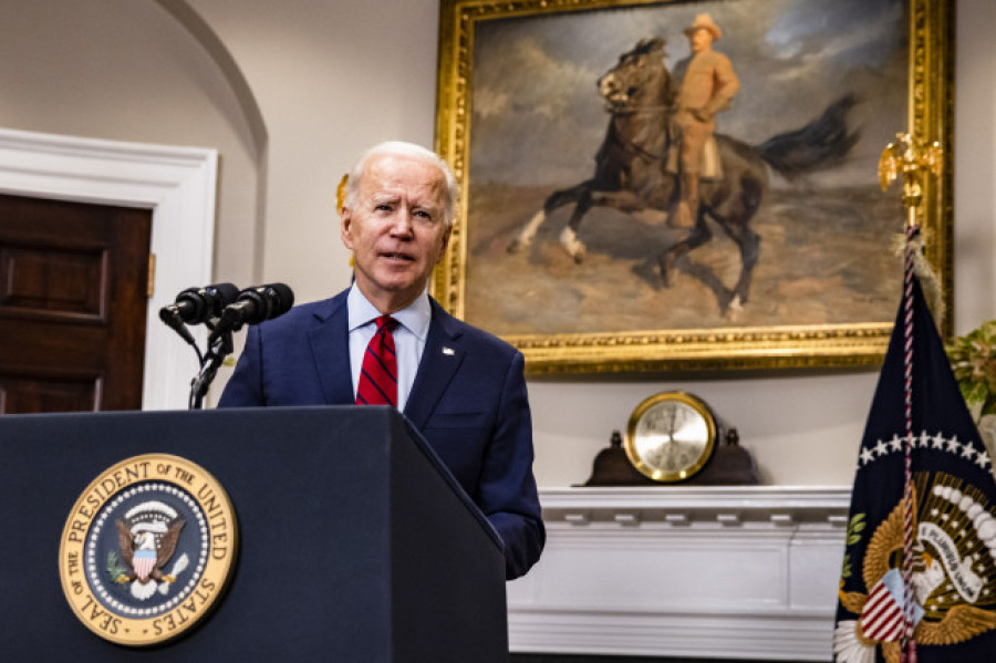 Biden se enfrenta a  los matones y se gana a los republicanos