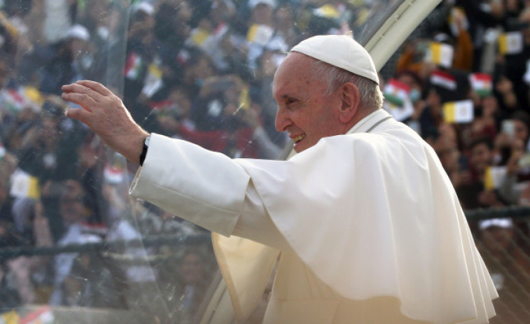 El papa Francisco se despide de Irak pidiendo unidad 