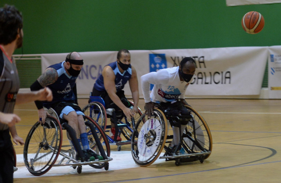 El Basketmi Ferrol gana en Zaragoza y depende de sí mismo para ser primero