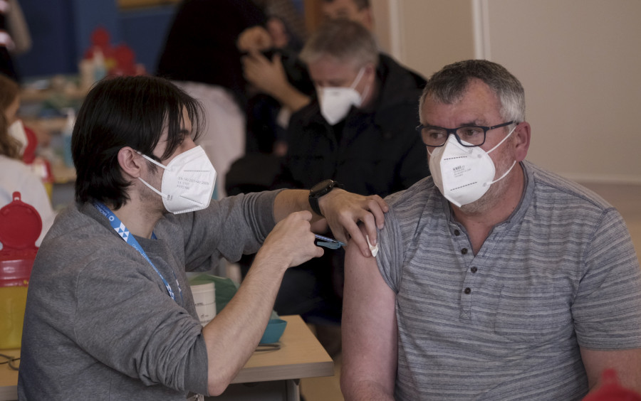 Las vacunaciones del plan piloto de Ferrol sumaron 1.027 primeras dosis