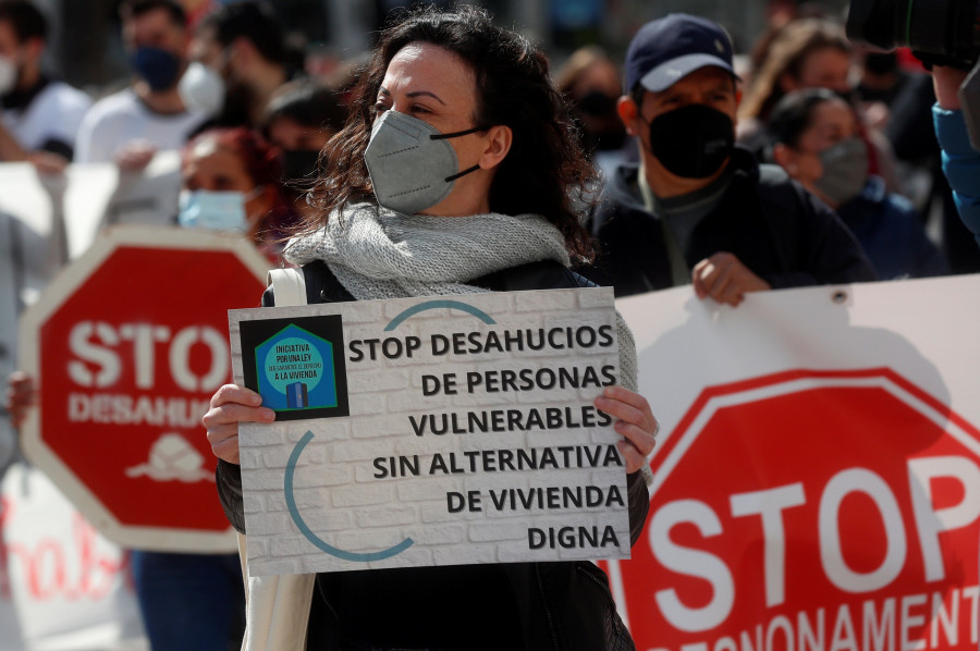 Cientos de personas en toda España piden una ley que asegure viviendas dignas
