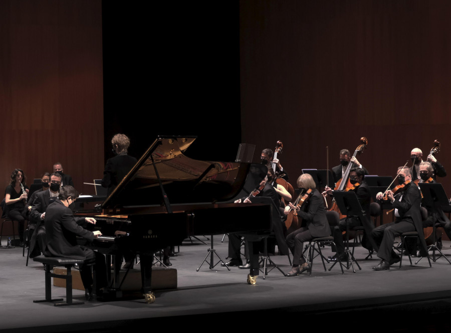 Concierto de la Sinfónica de Galicia, humor con Okidok y la música de Travis Birds en Ferrol