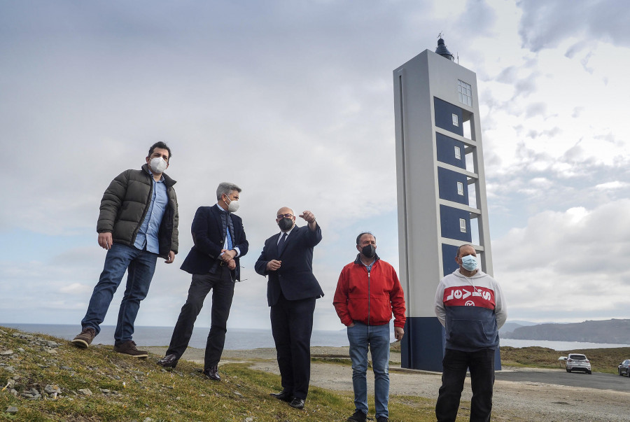 Valdoviño y la Autoridad Portuaria crearán una senda al faro de A Frouxeira y un aparcamiento