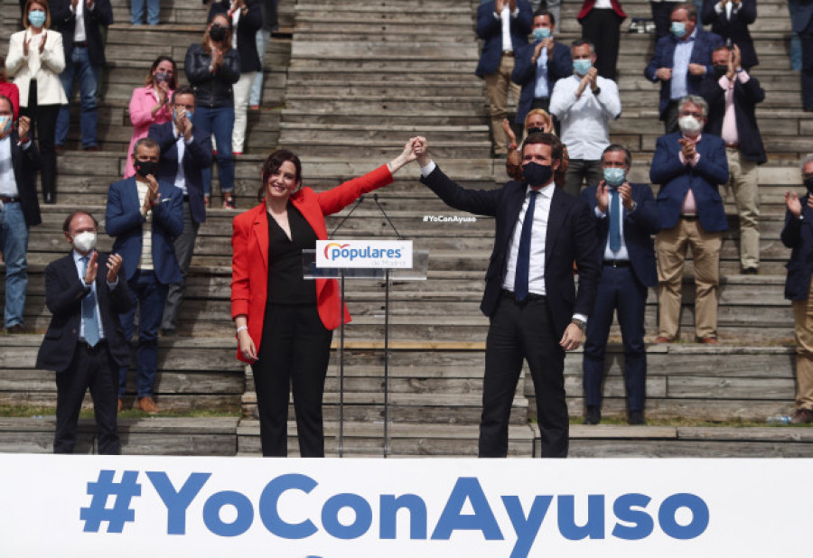A un mes de las elecciones madrileñas, comienzan los reproches entre Ayuso y Sánchez