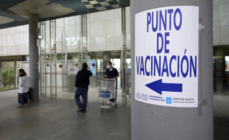 Galicia pondrá en marcha en abril un dispositivo de vacunación masiva