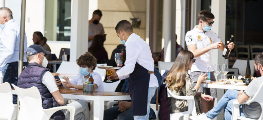 Repunta la presión hospitalaria en Galicia pese a la reducción de casos