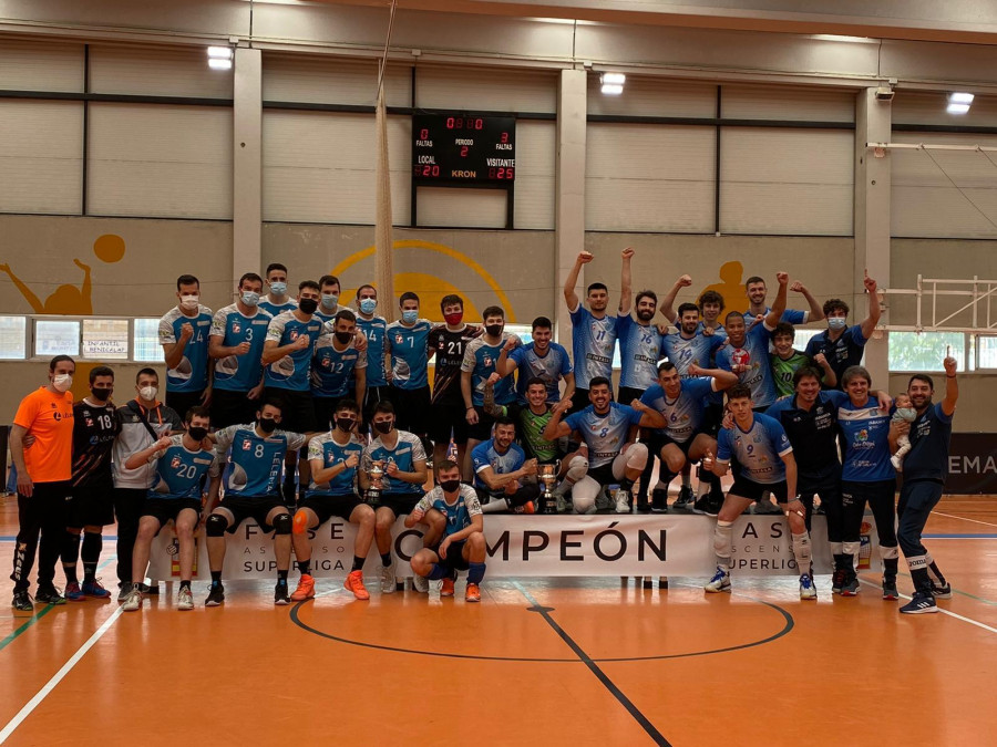 Copa, ascenso y campeonato para el Intasa