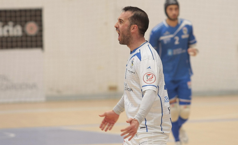 O Parrulo se da una alegría al ganar en su visita a Antequera