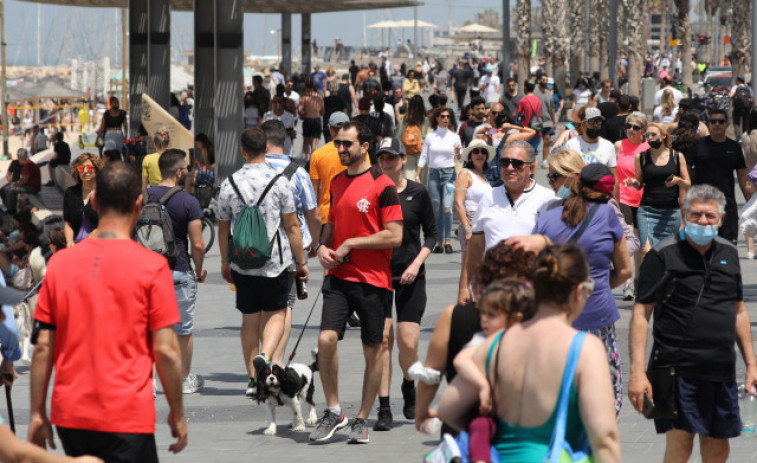 Israel se quita la mascarilla al aire libre en otro paso más hacia la normalidad