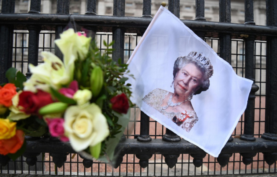 Isabel II cumple 95 años rodeada de su familia y sin actos públicos