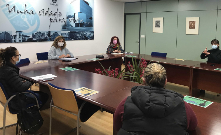 La Asociación de Persoas Xordas de Ferrolterra y el gobierno tratan el mantenimiento del convenio