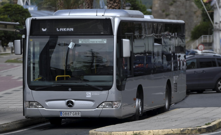 Los buses interurbanos recuperan todas las conexiones por la demanda