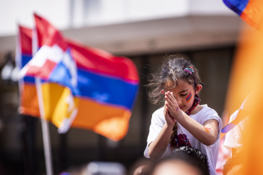 Los armenios, exultantes por el reconocimiento de Biden a su genocidio