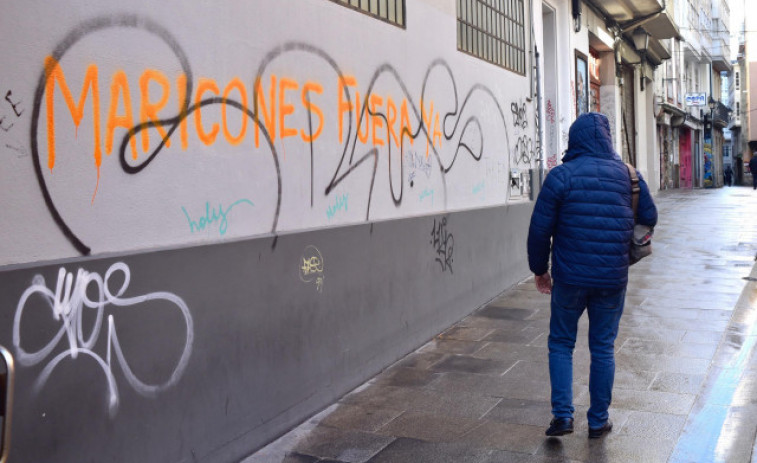 Trece detenidos, nueve menores, por una brutal agresión homófoba en Alicante