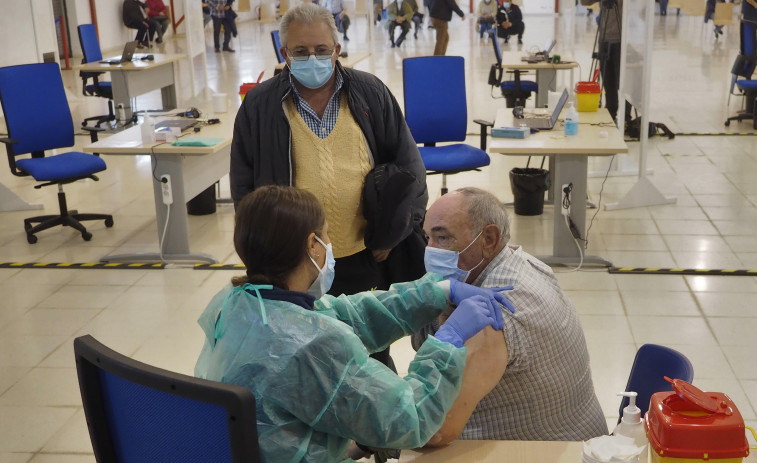 El Área habilita 18 puestos de vacunación en FIMO y pondrá hoy 3.700 dosis contra el covid