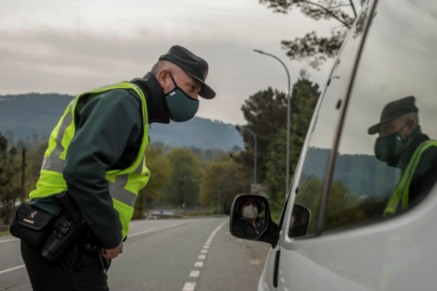 Los guardias civiles advierten de que la cesión de las competencias de tráfico a Galicia "debilitaría la seguridad" en la comunidad