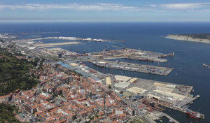 En cuarentena 19 tripulantes de un barco en el puerto de Bilbao tras dos posibles contagios por Covid